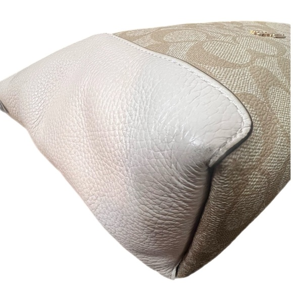 Coach Beige Signature Tote Bag with long strap - Picture 6 of 13